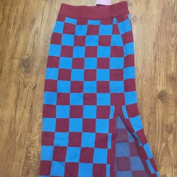 NWT Ascot and Hart Checkered Graphic Midi Skirt - Picture 4 of 7